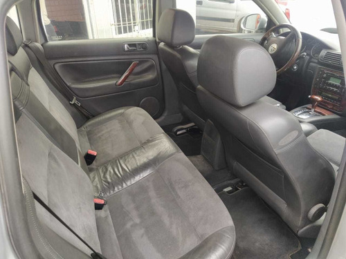 Volkswagen Passat 3.0 V6
