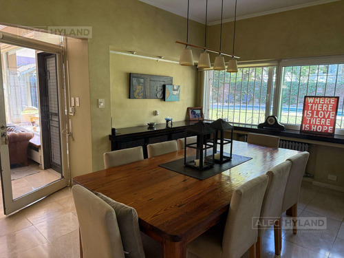 Casa En Alquiler De 1 Planta En Martínez
