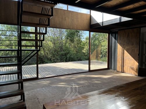 Casa En Venta De 5d 3b En Colbún, Sector Los Canelos.