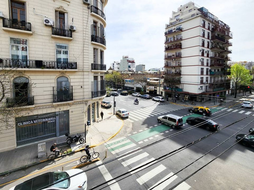 Imagen 6 de 25 de Venta Departamento 2 Ambientes Muy Luminoso Con Balcón En Boedo.