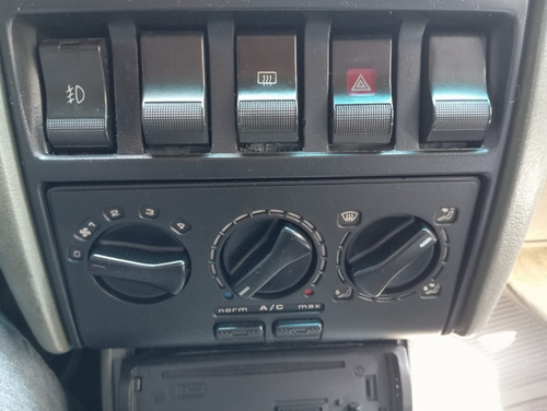 Volkswagen Santana 2000 Gls Turbo Álcool Placa Preta