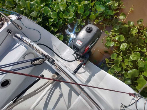 Velero Mitiaro 25.8