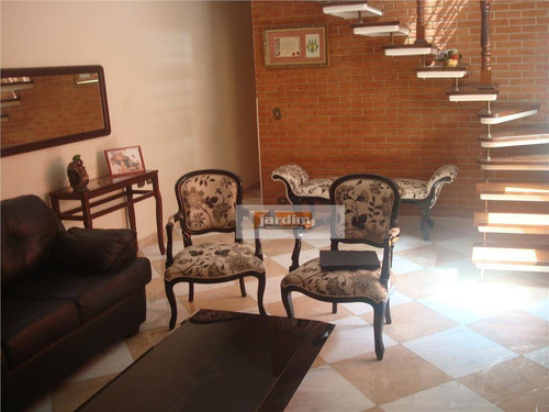 Imagem 1 de 4 de Sobrado Residencial À Venda, Vila Gilda, Santo André. - So1065