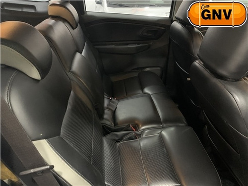 Chevrolet Spin 1.8 Advantage 8v Flex 4p Automático