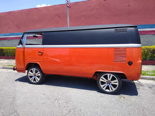 Volkswagen Kombi Furgão 1.6 Gasolina