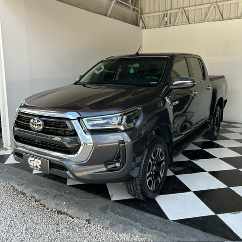 Toyota Hilux 2.8 SRX PLUS 4x4 CD TDI DIESEL AUTOMÁTICO