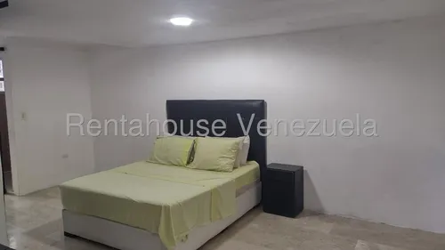 En Venta Casa En El Marqués. Mb