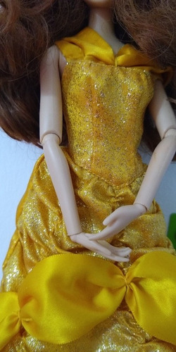 Barbie Articulada La Bella Y La Bestia. Bella Taza Chip Masc