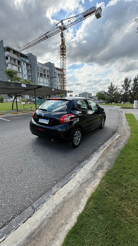 Peugeot 208 1.6 Allure Touchscreen