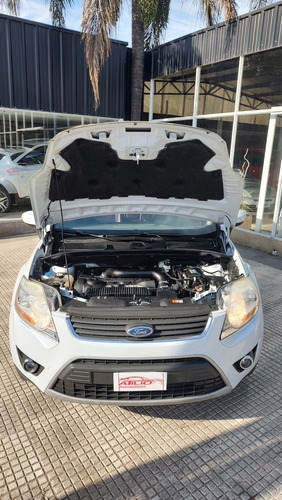Imagen 10 de 17 de Ford Kuga 2012 2.5 Titanium At 4x4 L (ku05)