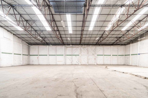 Imagen 4 de 7 de Bodega Nave Industrial En Renta, Iztacalco, Ciudad De México