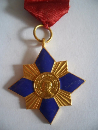 Medalla Premio De Honor San Francisco De Sales Esmaltada.///