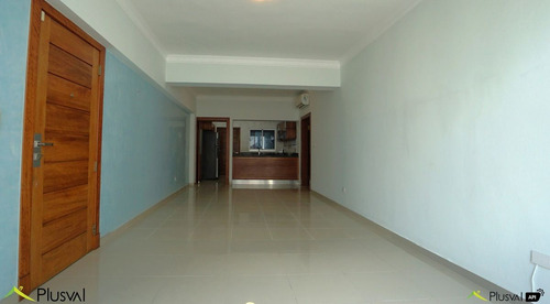 Apartamento En Alquiler Con Línea Blanca | 2 Habitaciones + 2 Parqueos | Piantin