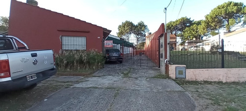Imagen 1 de 11 de Santa Teresita Tipo Casa, 1 Dormitorio Mas Altillo, Baño, Cocina Comedor, Patio, Cochera Al Frente Gas Por Garrafa