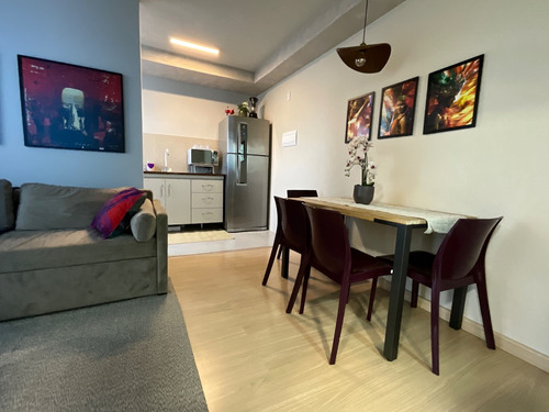 Apartamento Construído E Reformado. No Centro Do Rio 44 M² | 2 Quartos | Próximo Ao Metrô E Vlt (com 1 Ano)