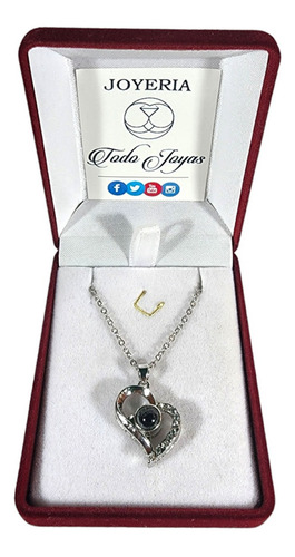 Imagen 2 de 5 de Collar Corazon Chic Te Amo En 100 Idiomas Plateado / Todojoy