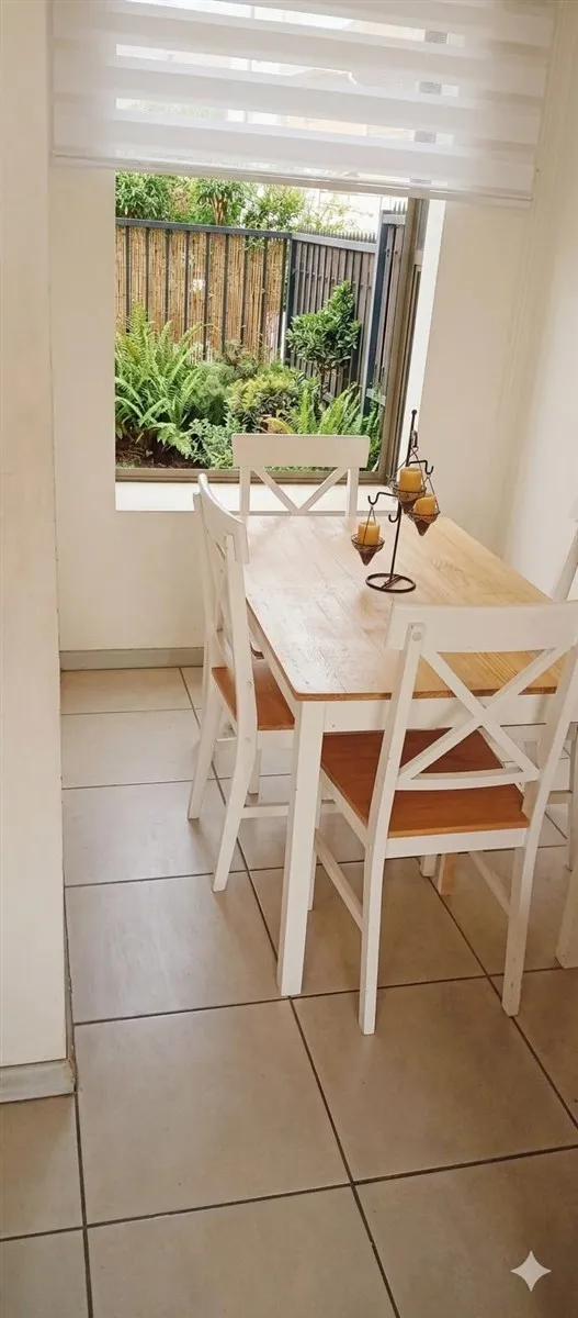 Imagen 5 de 17 de Casa En Venta 2d, 1b Impecable Sector Exclusivo, Machalí