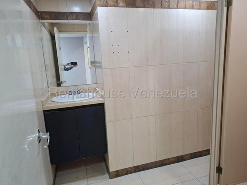 Oficina En Alquiler, Chacao, Mls #25-18859