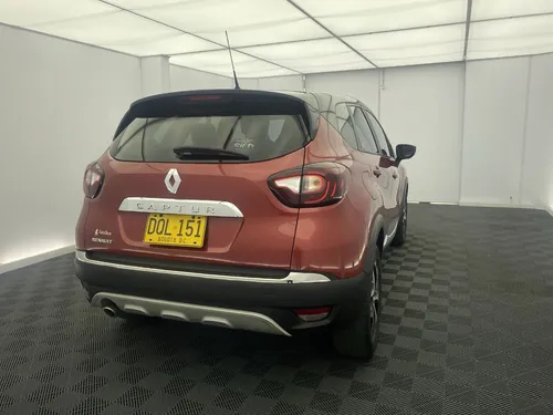 Renault Captur 2.0 Intens Automática