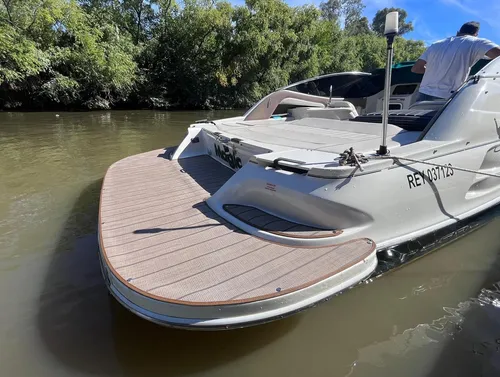 Regal 2150 Cuddy Mercruiser 4.3 V6 220 Hp