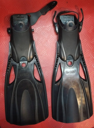 Imagen 5 de 6 de Kit Equipo De Buceo Incluye Snorkel, Respirador Y Aletas