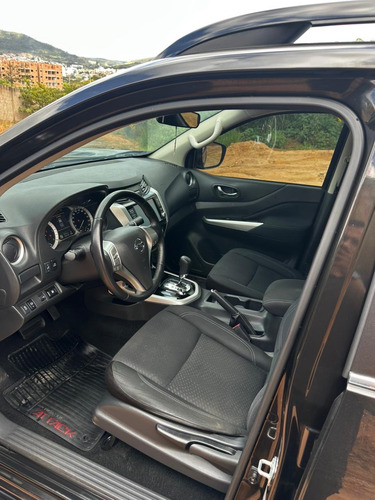 Nissan Frontier 2.3 Attack Cab. Dupla 4x4 Aut. 4p