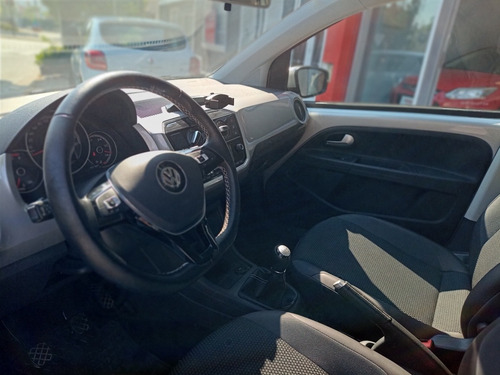 Imagen 6 de 13 de Volkswagen Up! 2019 1.0 High Up! 75cv 5 P
