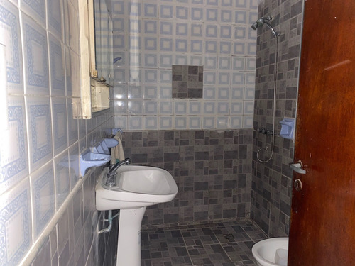 Imagen 7 de 10 de Casa En Venta Dos Dormitorios B° 7 Jefes