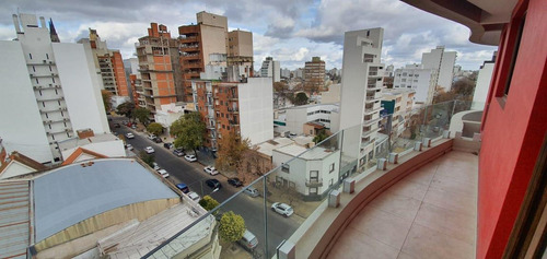 Imagen 5 de 17 de Departamento - La Plata