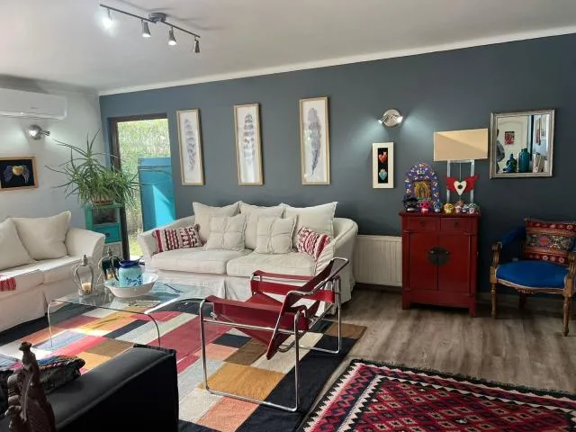 Imagen 2 de 30 de Casa En Venta De 5 Dorm. En Chillán