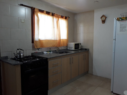 Imagen 6 de 20 de Alquiler En Gesell /promo Dic. $10000 Por Dia Para 3 Pax. Para Estadia De 7 Dias