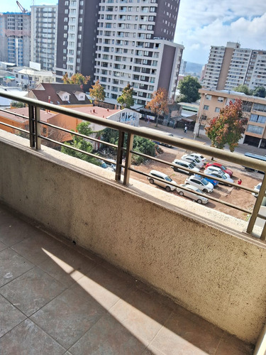 Oportunidad Única! Departamento Amplio En El Centro De Conc