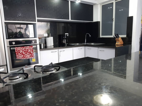 Imagen 2 de 17 de Townhouse En El Bosque, Valencia 04124667445 (atth-192)