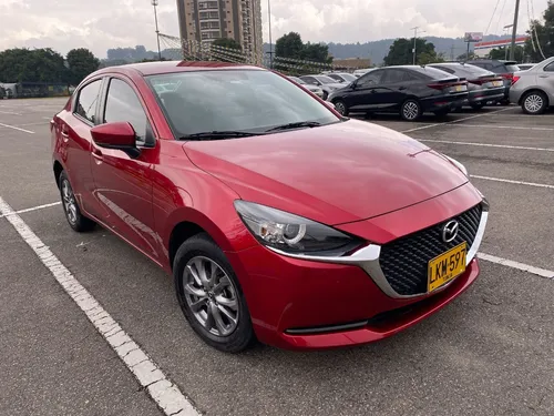 Mazda 2 1.5 Touring Sedan