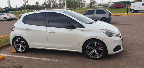 Peugeot 208 Gt