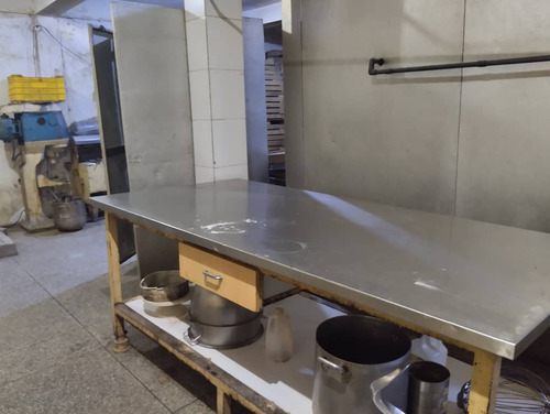 Se Vende Panadería En Los Guayos Socc