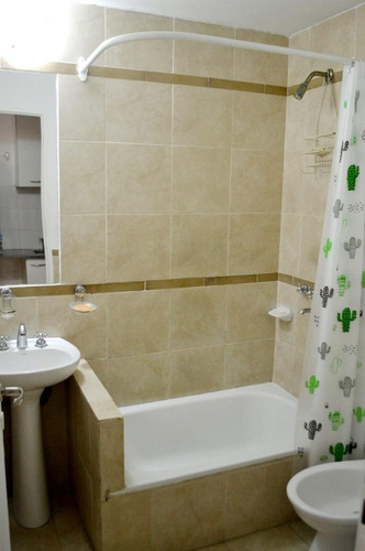 Imagen 14 de 18 de Departamento 1 Dormitorio - Planta Baja - Abasto