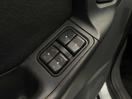 Imagen 12 de 18 de Chevrolet Meriva 2012 1.8 Gls Pfaffen Autos