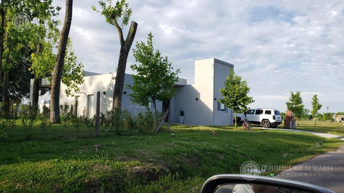 Casa - Pilar