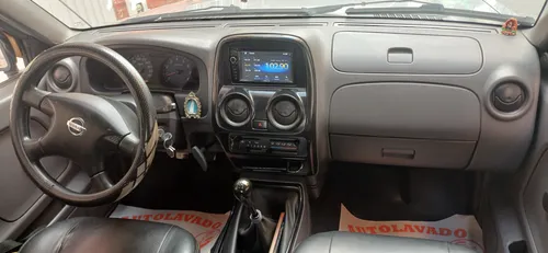 Nissan Frontier 2.4 Gasolina 4x2