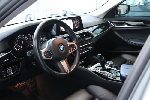 Imagen 12 de 19 de Bmw 530i Sportline
