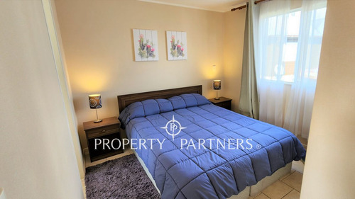 Arriendo Townhouse Peumayen Semi Amoblada