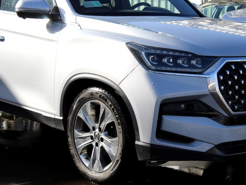 SsangYong Rexton 4WD 2.O AT
