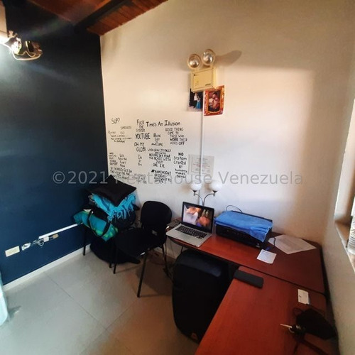 Imagen 2 de 14 de Leida Falcon Rentahouse Vende Local En Los Colorados Valencia 21-26849 Lf