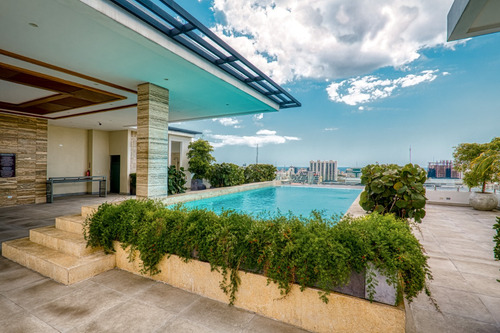 Apartamento En Piantini En Torre Monaco Amueblado De 1 Habitacion Con Estudio 103m2 Piso Alto