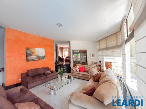 Imagem 4 de 9 de Casa Em Condomínio - Alphaville - Sp - 623125