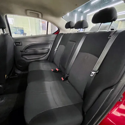Mitsubishi Mirage 1.2 G4 GLX Cvt