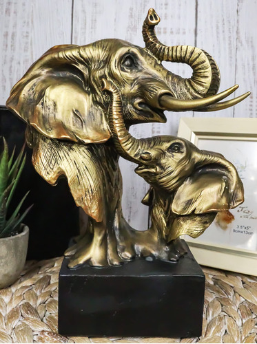 Busto Familiar Elefante Pantorrilla 9.25  Alto Estatua Base