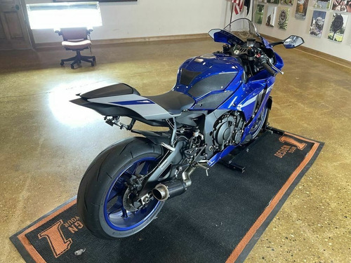 Imagen 2 de 8 de 2020 Yamaha Yzf R1