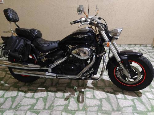Suzuki Boulevard M800